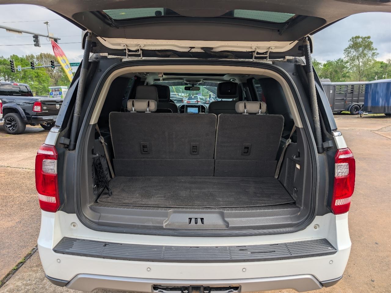 Ford Expedition XLT 4x4 2020