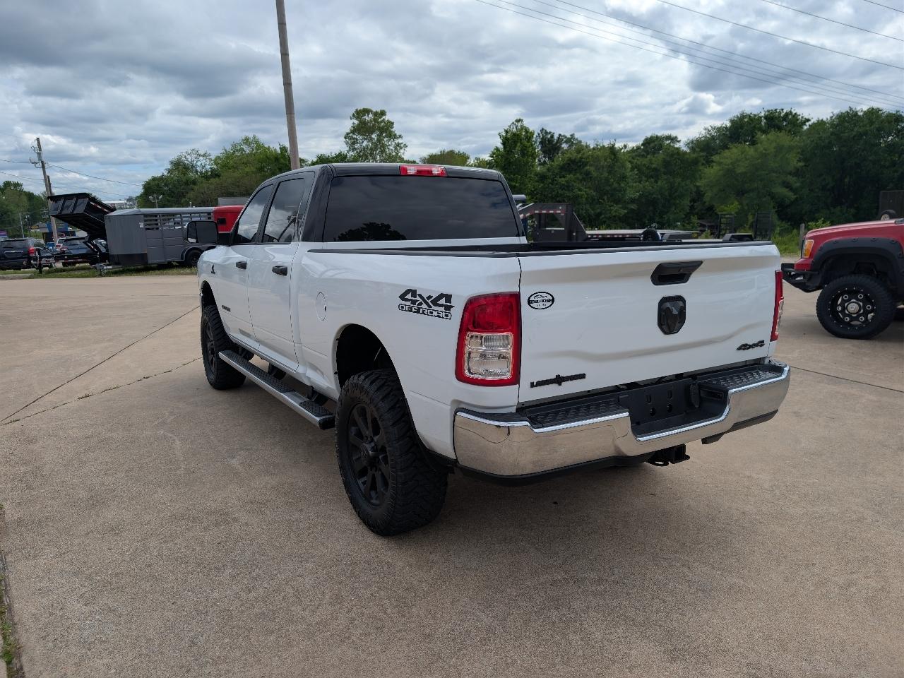 RAM 2500 Lone Star 4x4 Crew Cab 6'4" Box 2022