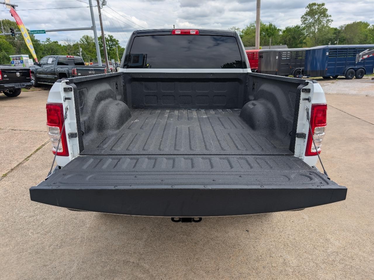 RAM 2500 Lone Star 4x4 Crew Cab 6'4" Box 2022