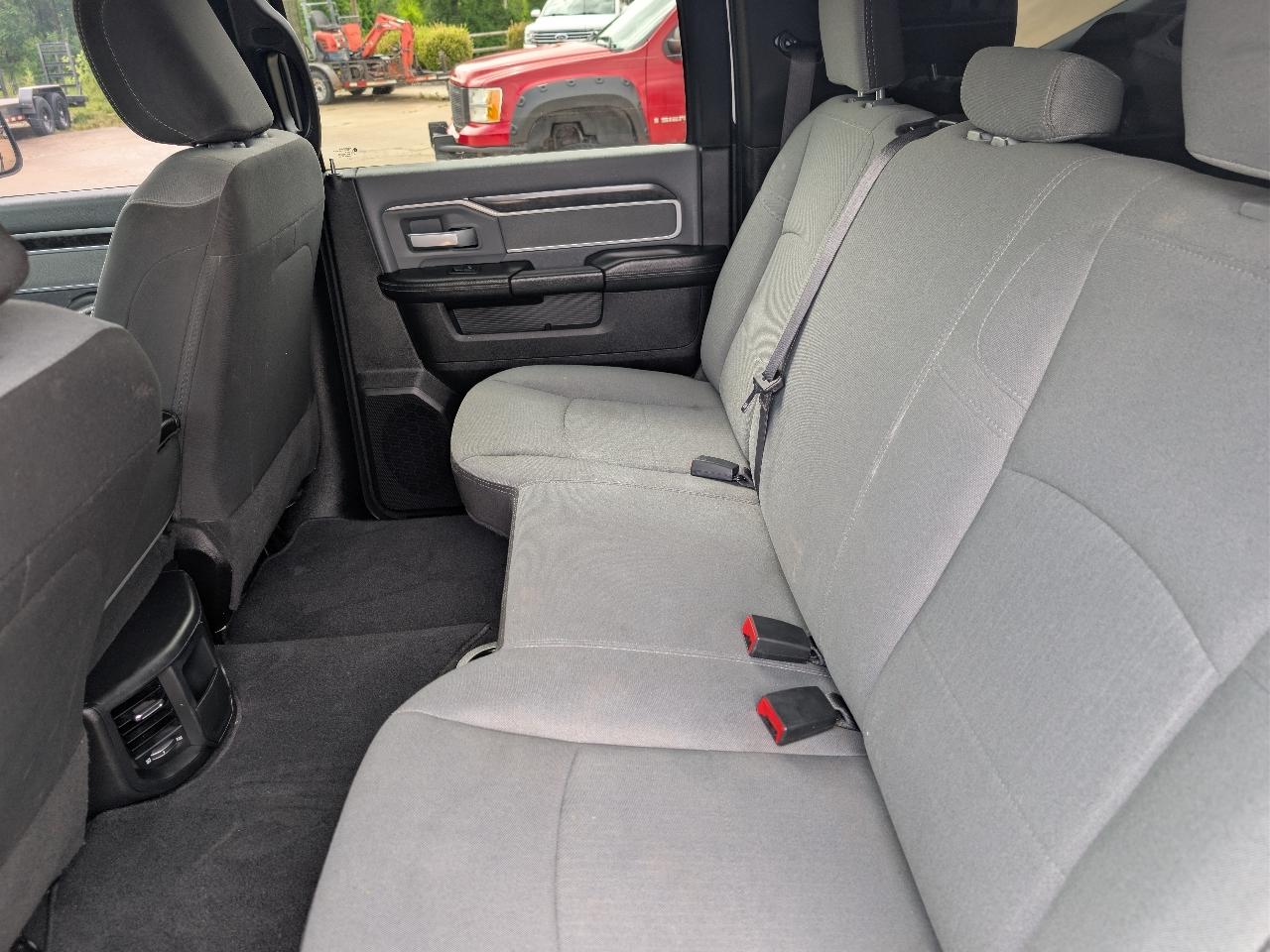 RAM 2500 Lone Star 4x4 Crew Cab 6'4" Box 2022
