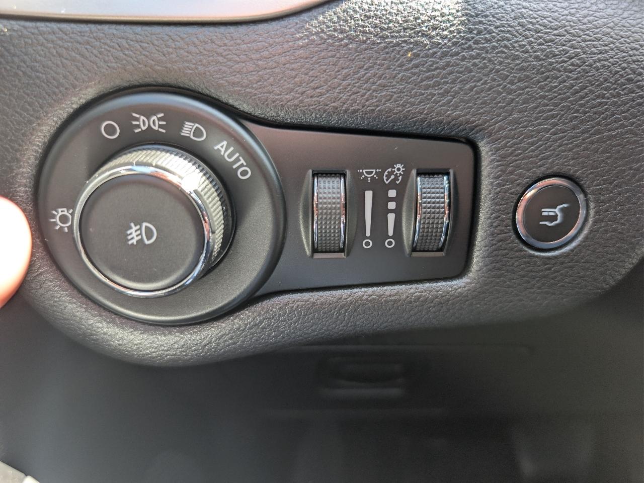 Jeep Cherokee Latitude Plus FWD 2018