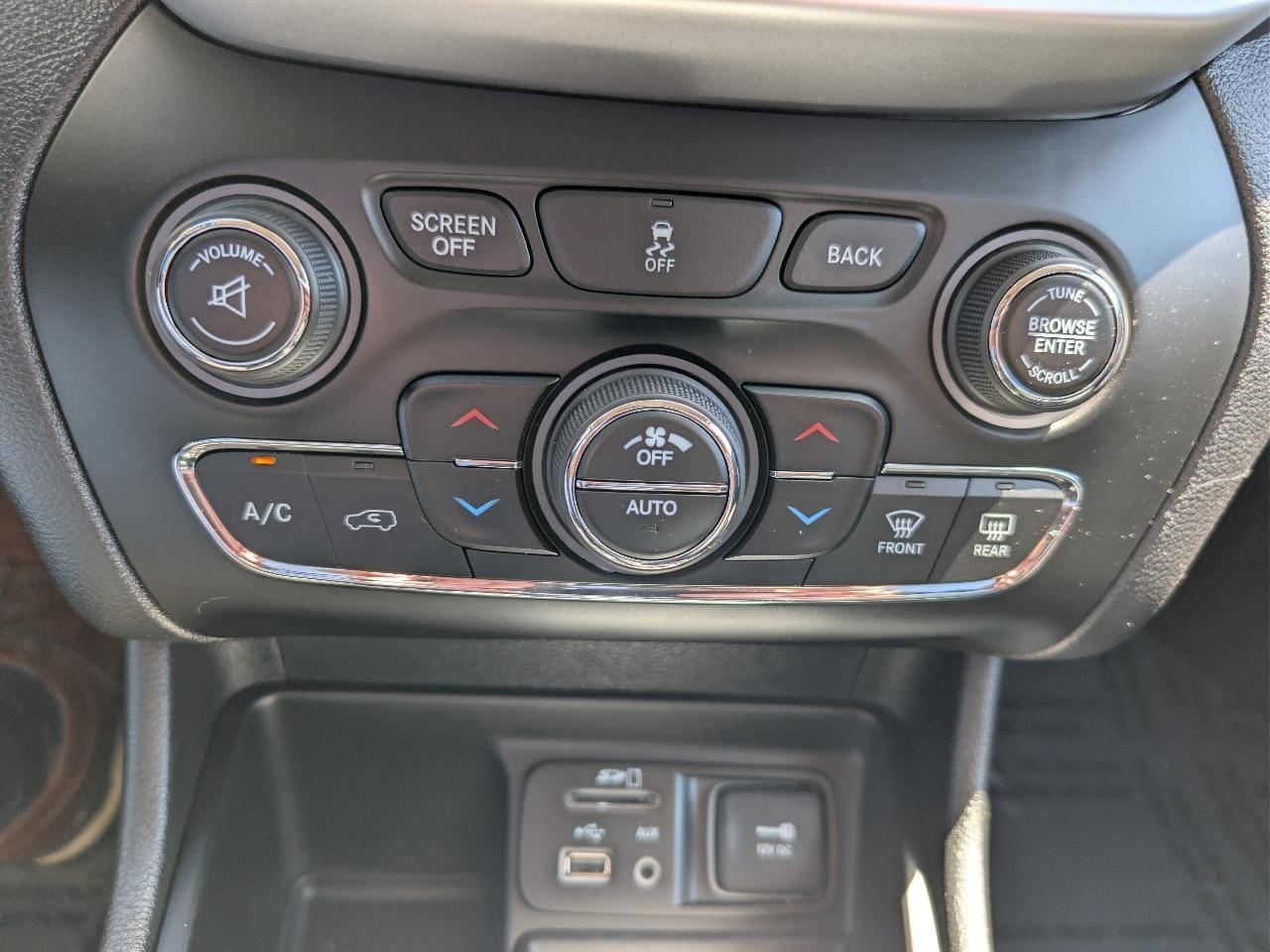 Jeep Cherokee Latitude Plus FWD 2018