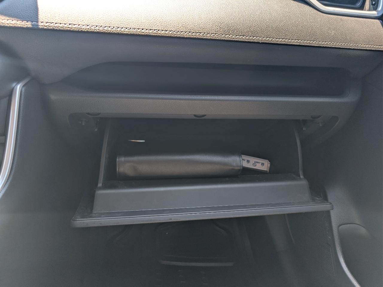 Toyota RAV4 Hybrid LE AWD (Natl) 2025