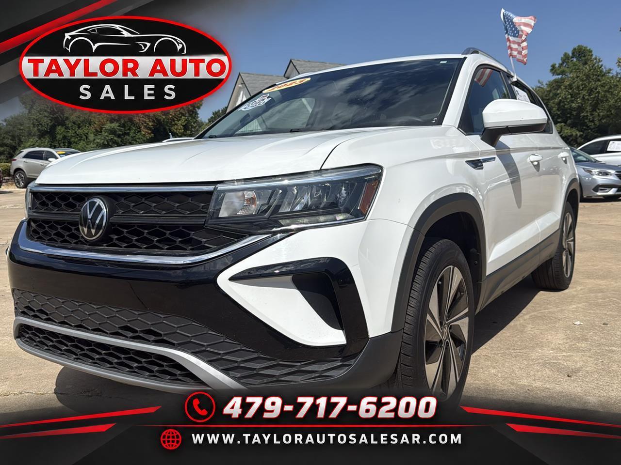 2023 Volkswagen Taos SE 4MOTION