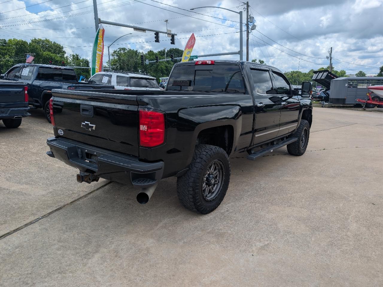 Chevrolet Silverado 2500HD 4WD Crew Cab 153.7" LTZ 2016