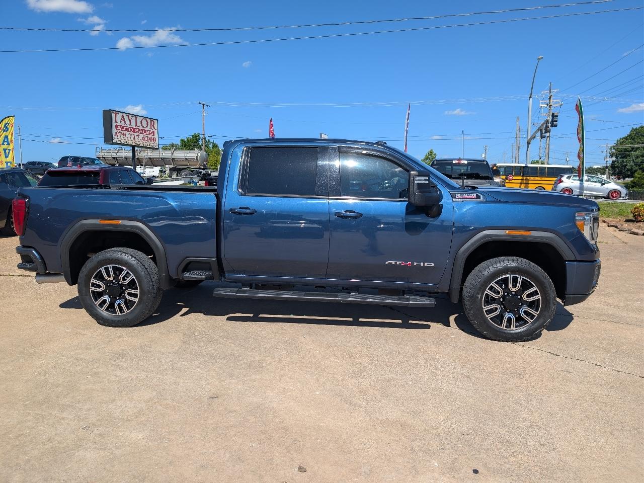 GMC Sierra 2500HD 4WD Crew Cab 159" AT4 2020