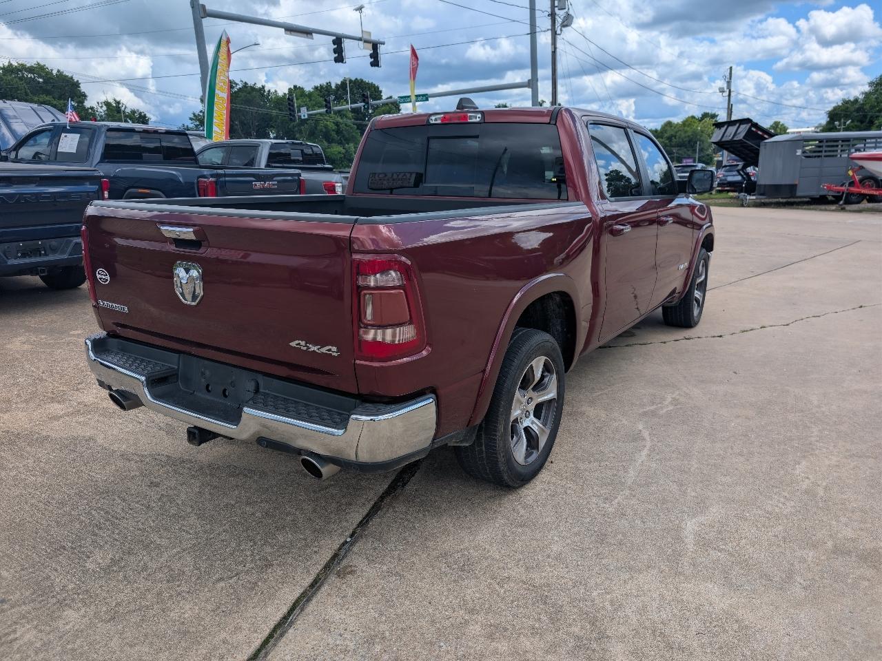 RAM 1500 Laramie 4x4 Crew Cab 5'7" Box 2019