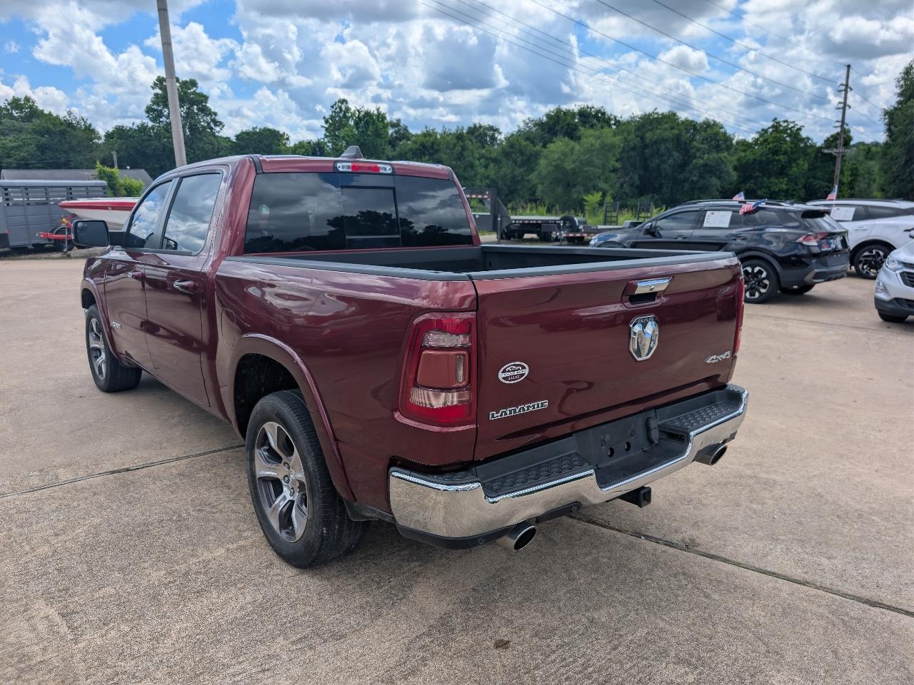 RAM 1500 Laramie 4x4 Crew Cab 5'7" Box 2019