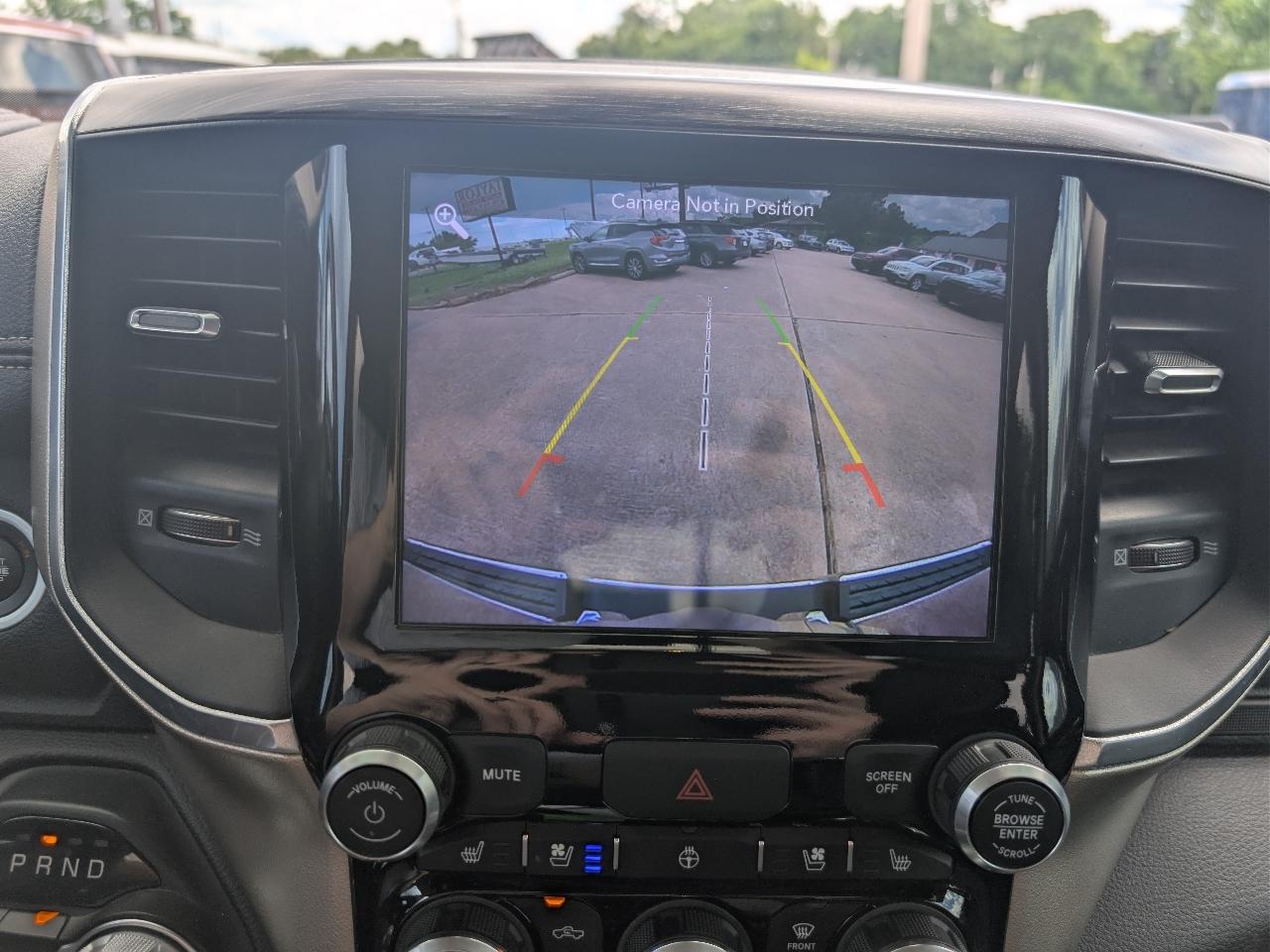 RAM 1500 Laramie 4x4 Crew Cab 5'7" Box 2019