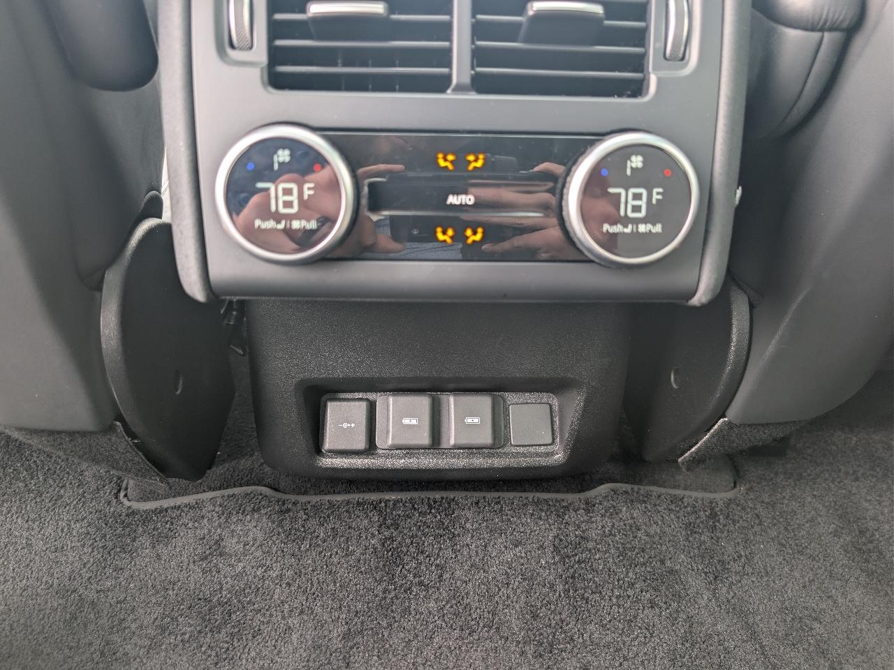 Land Rover Discovery P360 HSE R-Dynamic 2023