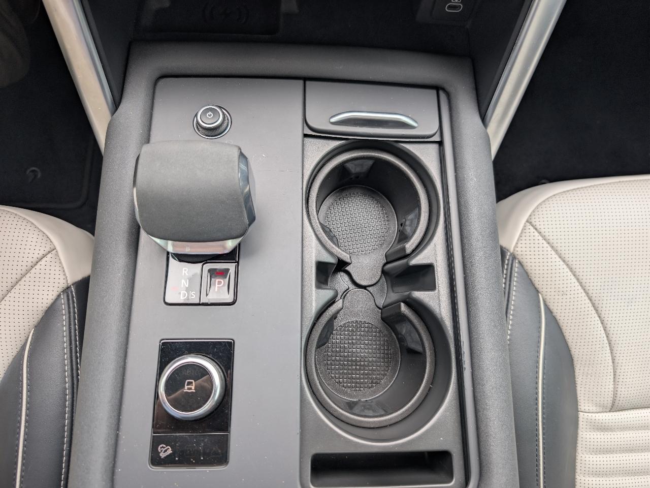 Land Rover Discovery P360 HSE R-Dynamic 2023