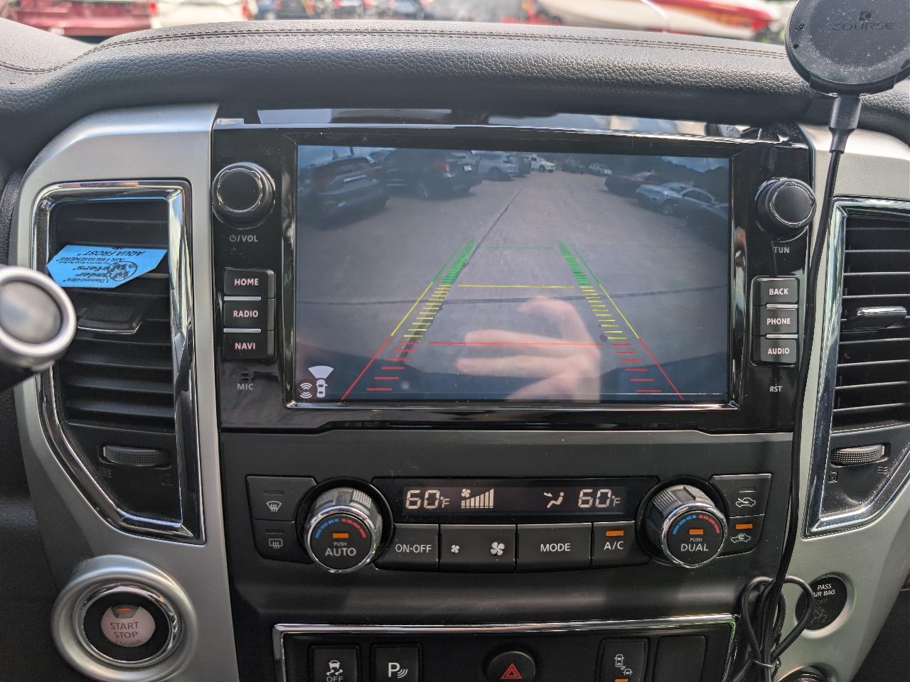 Nissan Titan 4x4 Crew Cab SL 2017