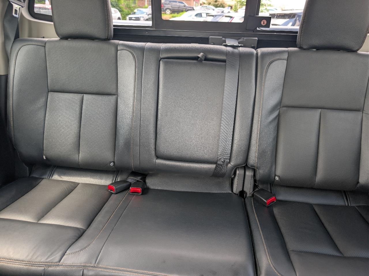 Nissan Titan 4x4 Crew Cab SL 2017