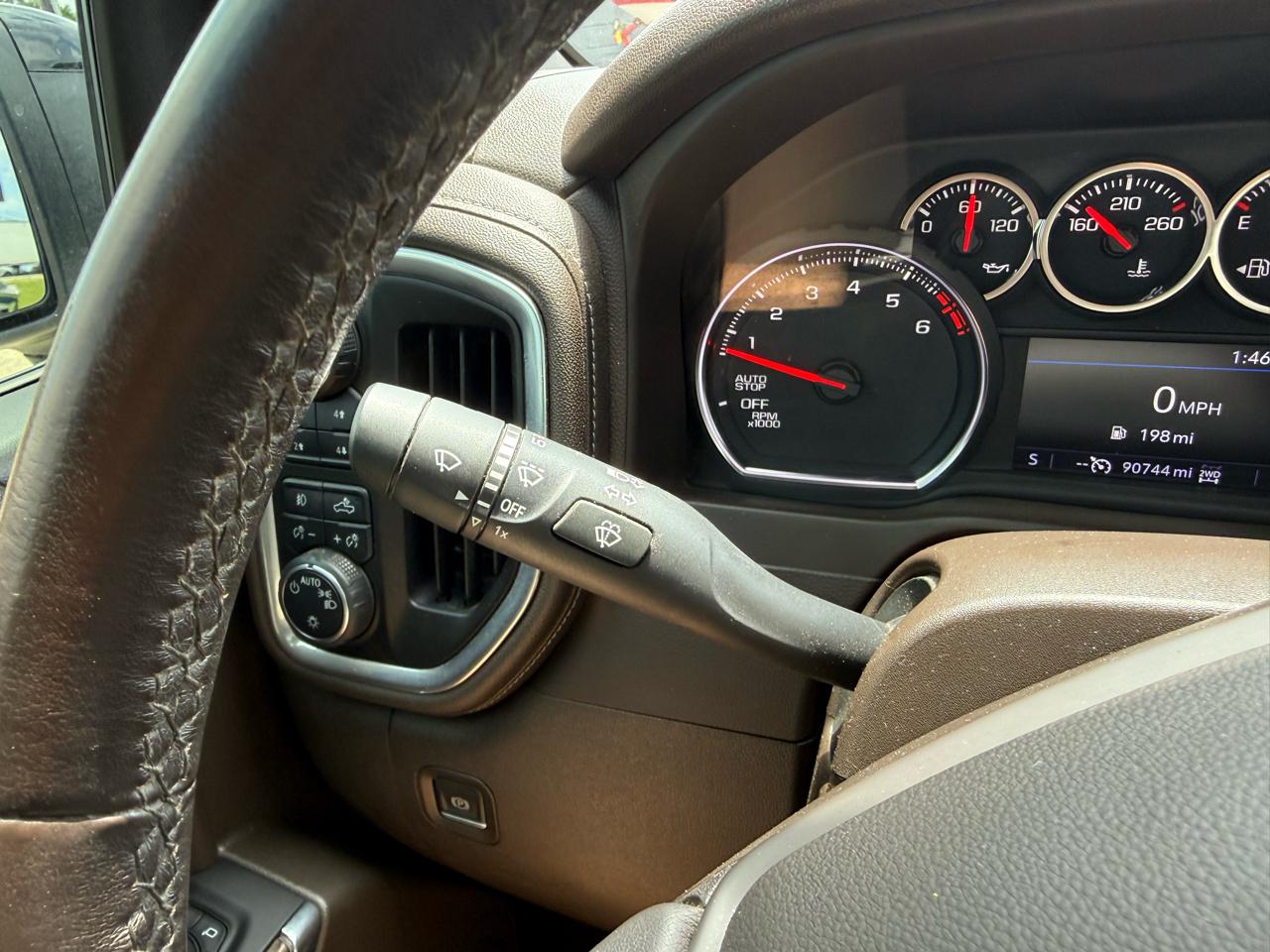 Chevrolet Silverado 1500 LTD 4WD Crew Cab 147" RST 2022