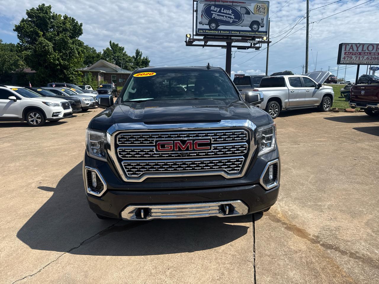 GMC Sierra 1500 4WD Crew Cab 147" Denali 2020
