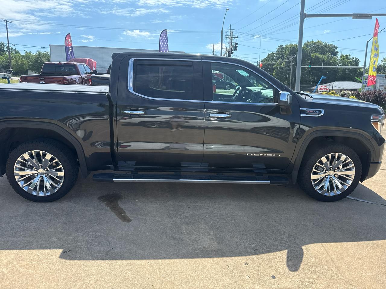 GMC Sierra 1500 4WD Crew Cab 147" Denali 2020