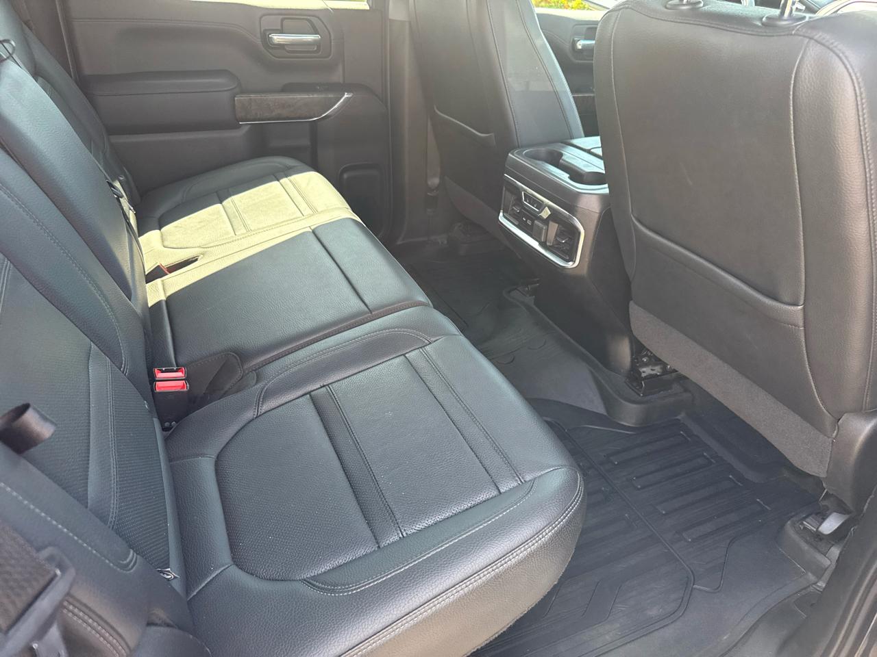 GMC Sierra 1500 4WD Crew Cab 147" Denali 2020
