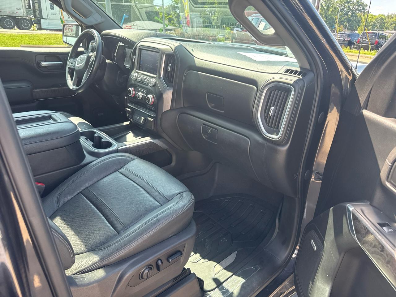 GMC Sierra 1500 4WD Crew Cab 147" Denali 2020