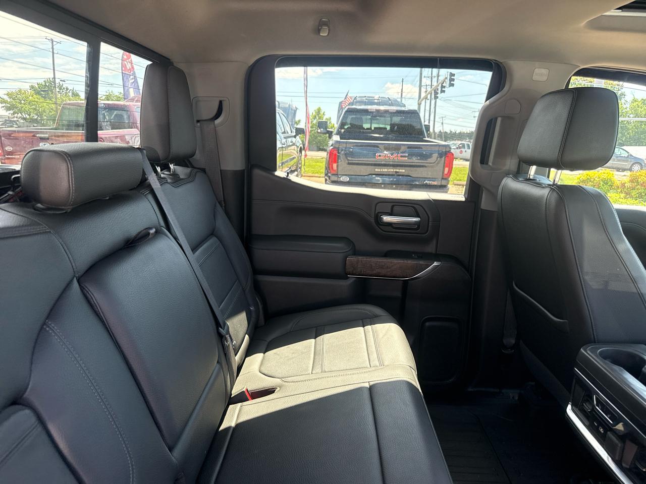 GMC Sierra 1500 4WD Crew Cab 147" Denali 2020