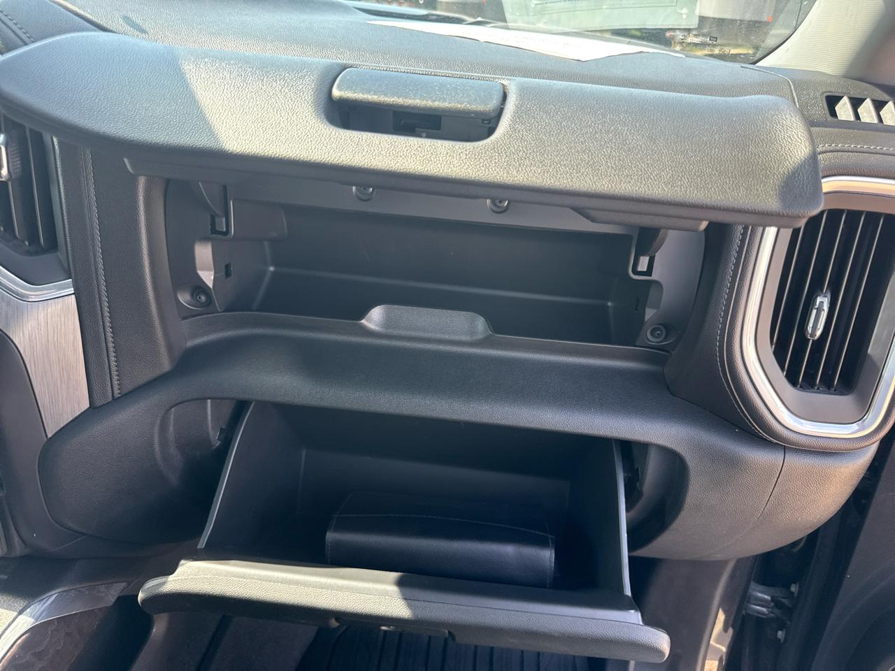 GMC Sierra 1500 4WD Crew Cab 147" Denali 2020