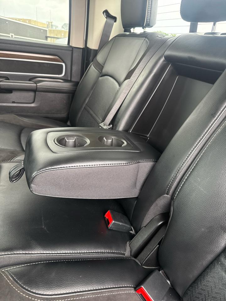 RAM 2500 Laramie 4x4 Crew Cab 6'4" Box 2024