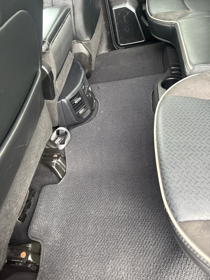 RAM 2500 Laramie 4x4 Crew Cab 6'4" Box 2024
