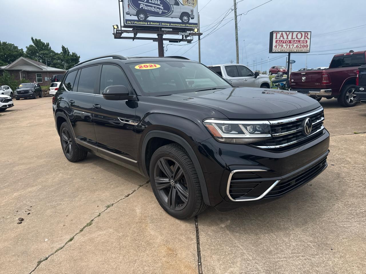 Volkswagen Atlas 2021.5 3.6L V6 SE w/Technology R-Line FWD 2021