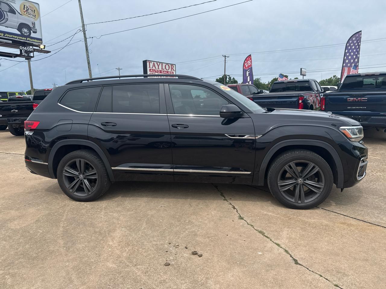 Volkswagen Atlas 2021.5 3.6L V6 SE w/Technology R-Line FWD 2021