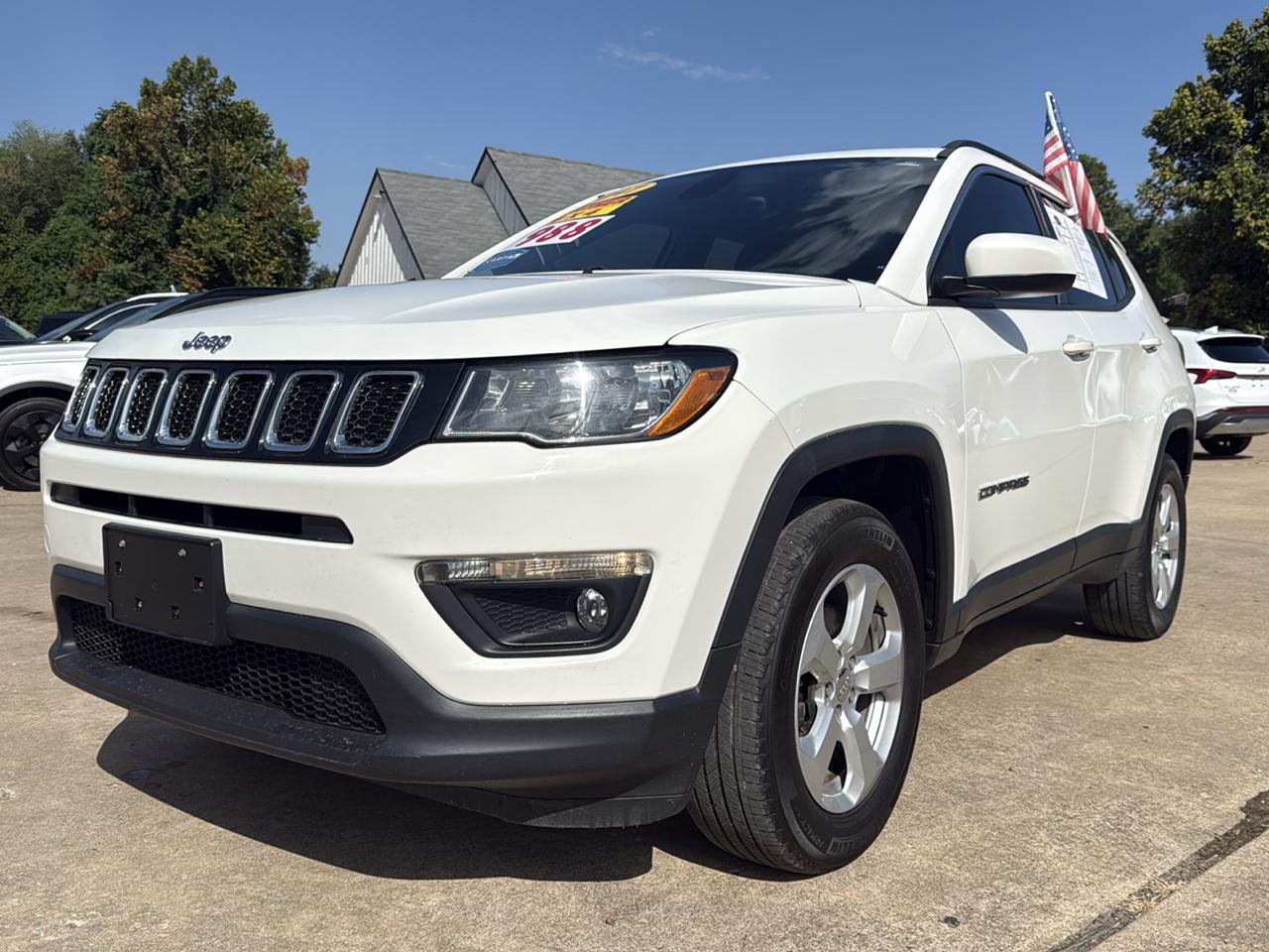 White 2017 Jeep Compass SUV / Crossover Four-Wheel Drive Automatic