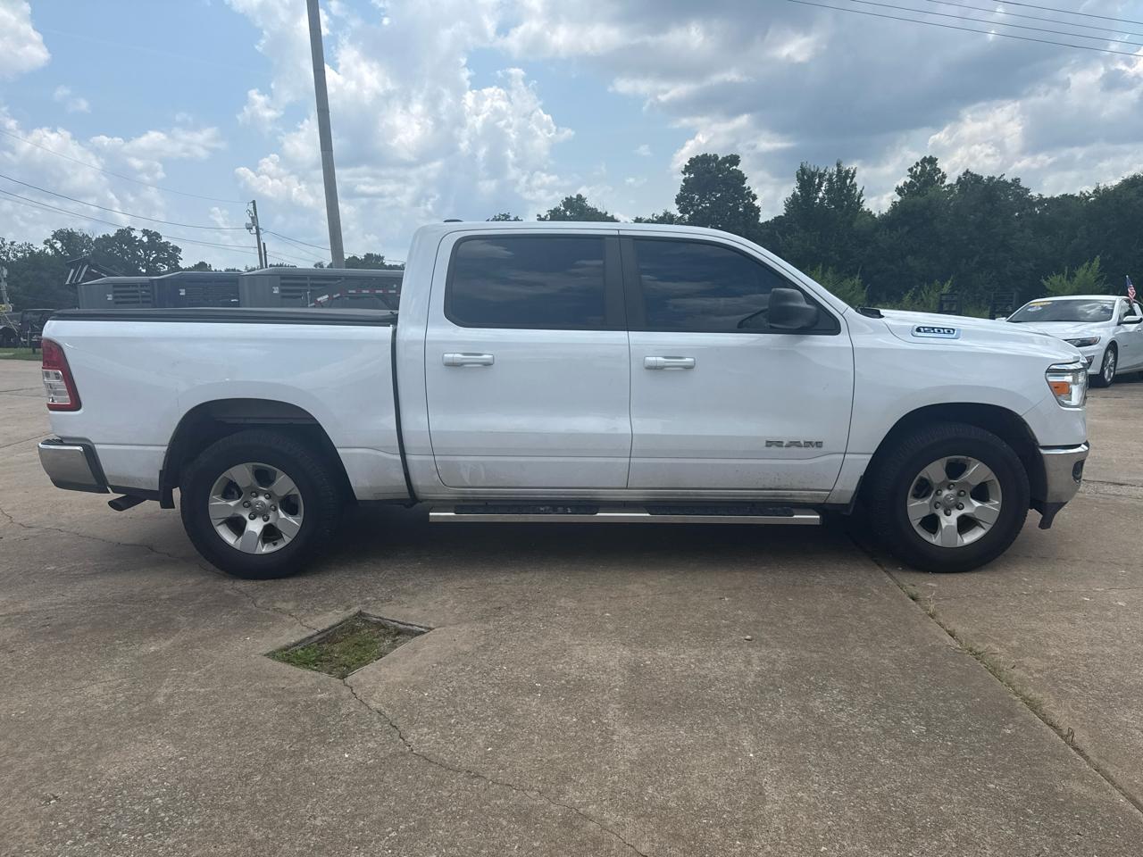 RAM 1500 Big Horn 4x2 Crew Cab 5'7" Box 2021