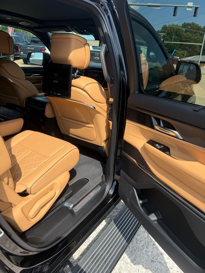 Jeep Grand Wagoneer L Series III Obsidian 4x4 2023