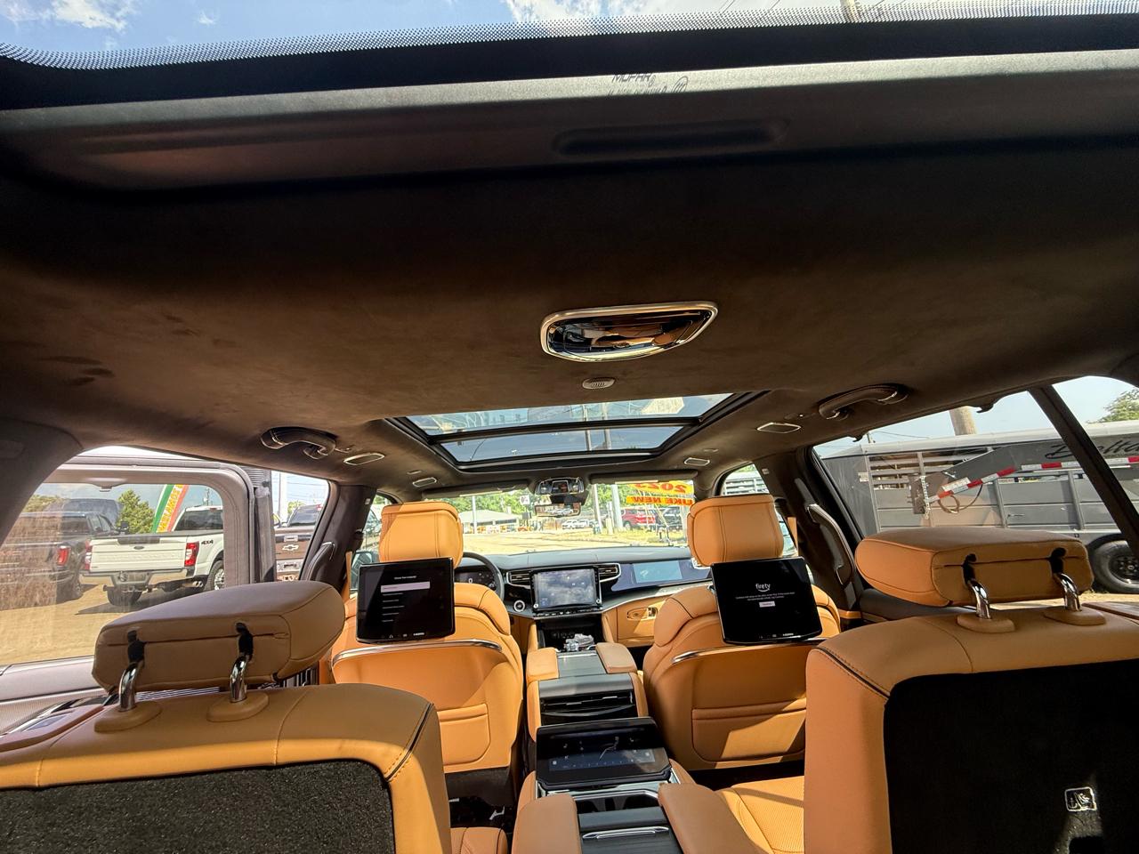 Jeep Grand Wagoneer L Series III Obsidian 4x4 2023