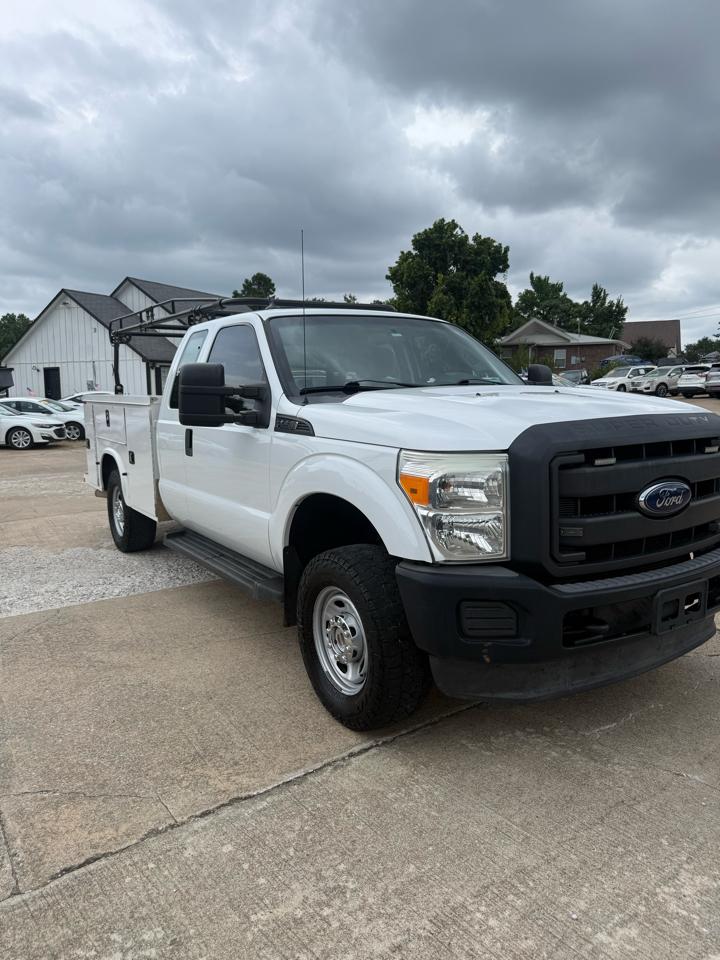 Ford Super Duty F-250 SRW 4WD SuperCab 158" XLT 2015