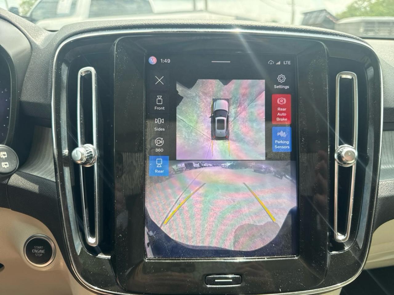 Volvo XC40 B5 AWD Plus Bright Theme 2024