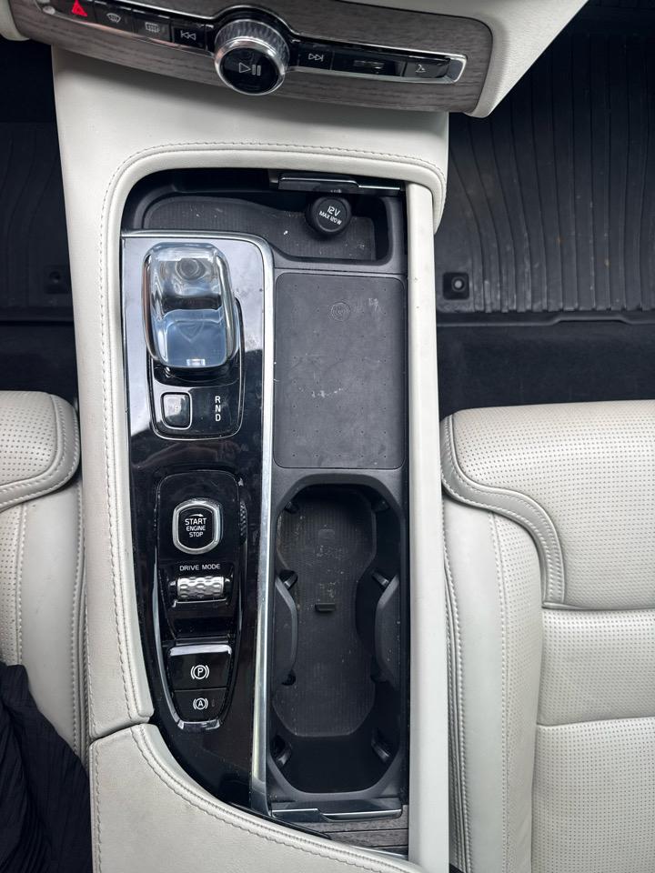 Volvo XC90 Recharge T8 eAWD PHEV Inscription 6P 2021