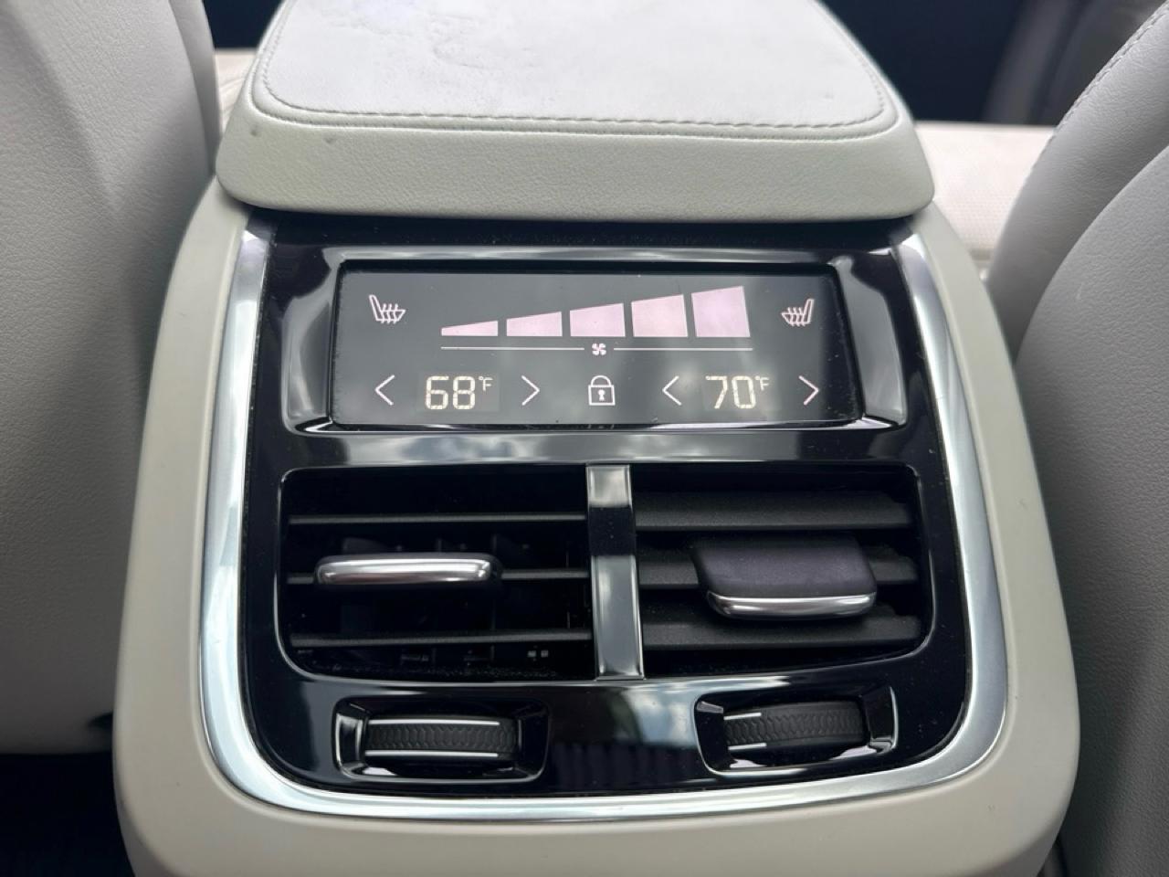 Volvo XC90 Recharge T8 eAWD PHEV Inscription 6P 2021