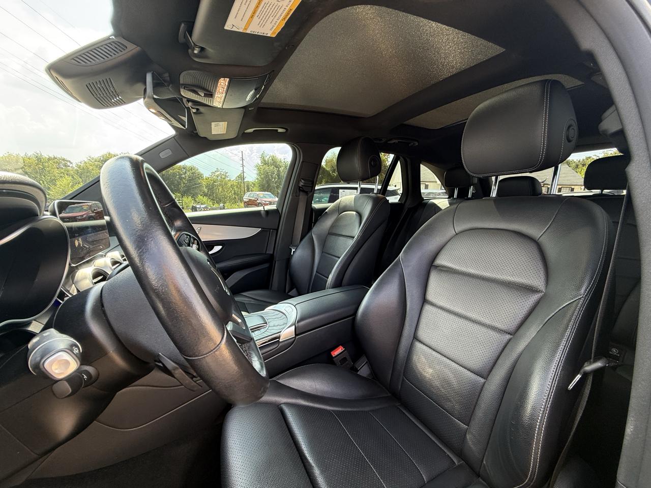Mercedes-Benz GLC GLC 300 4MATIC SUV 2021