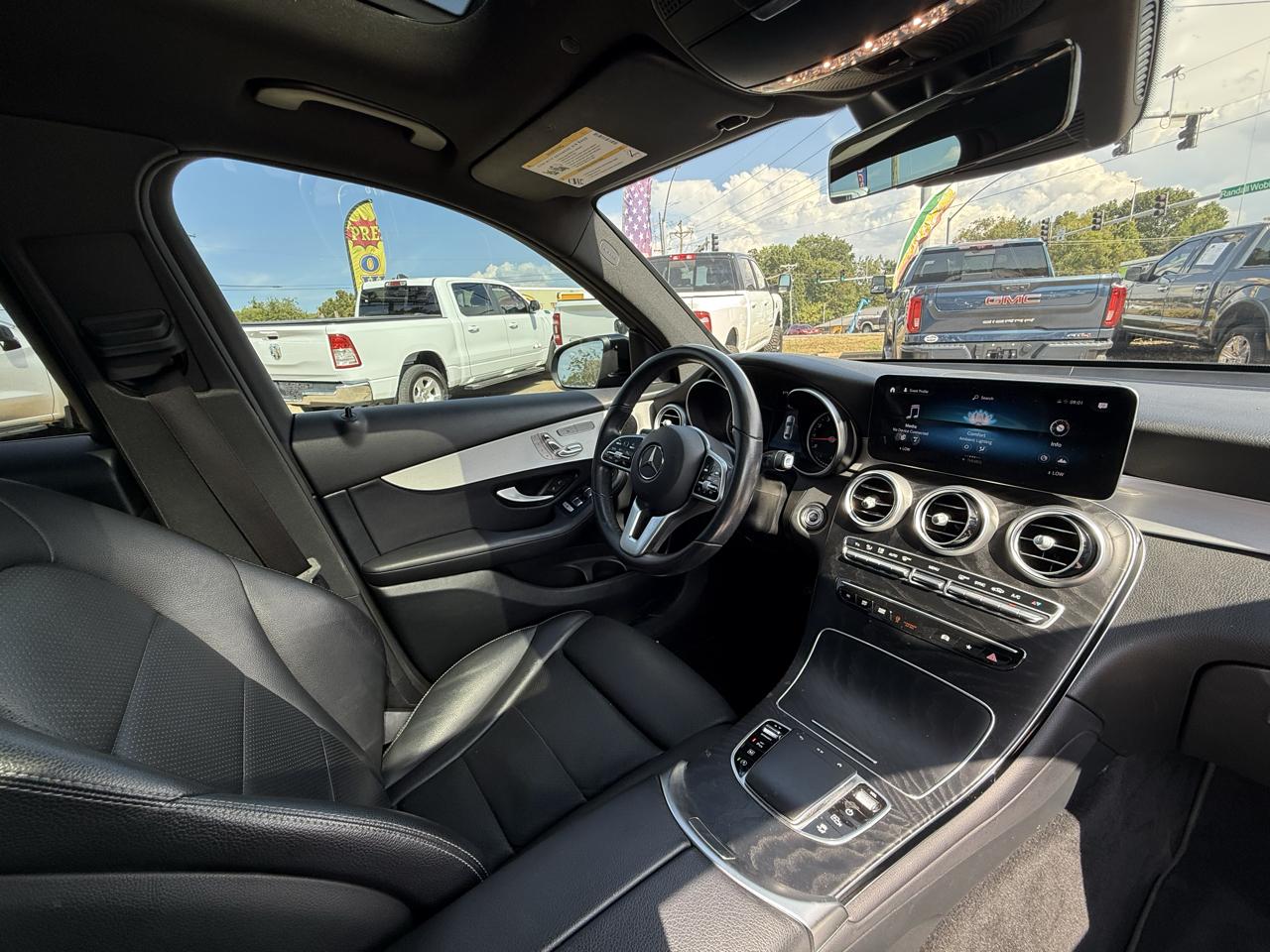 Mercedes-Benz GLC GLC 300 4MATIC SUV 2021