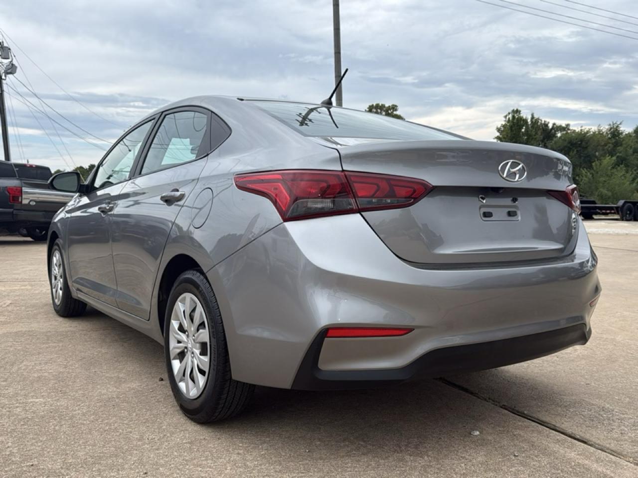 Hyundai Accent SE Sedan IVT 2021