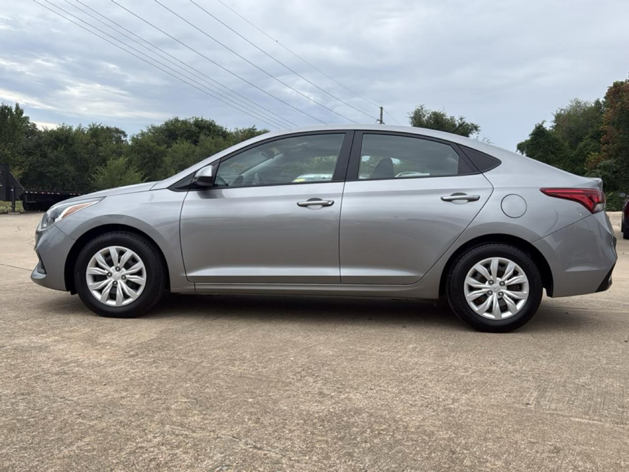 Hyundai Accent SE Sedan IVT 2021