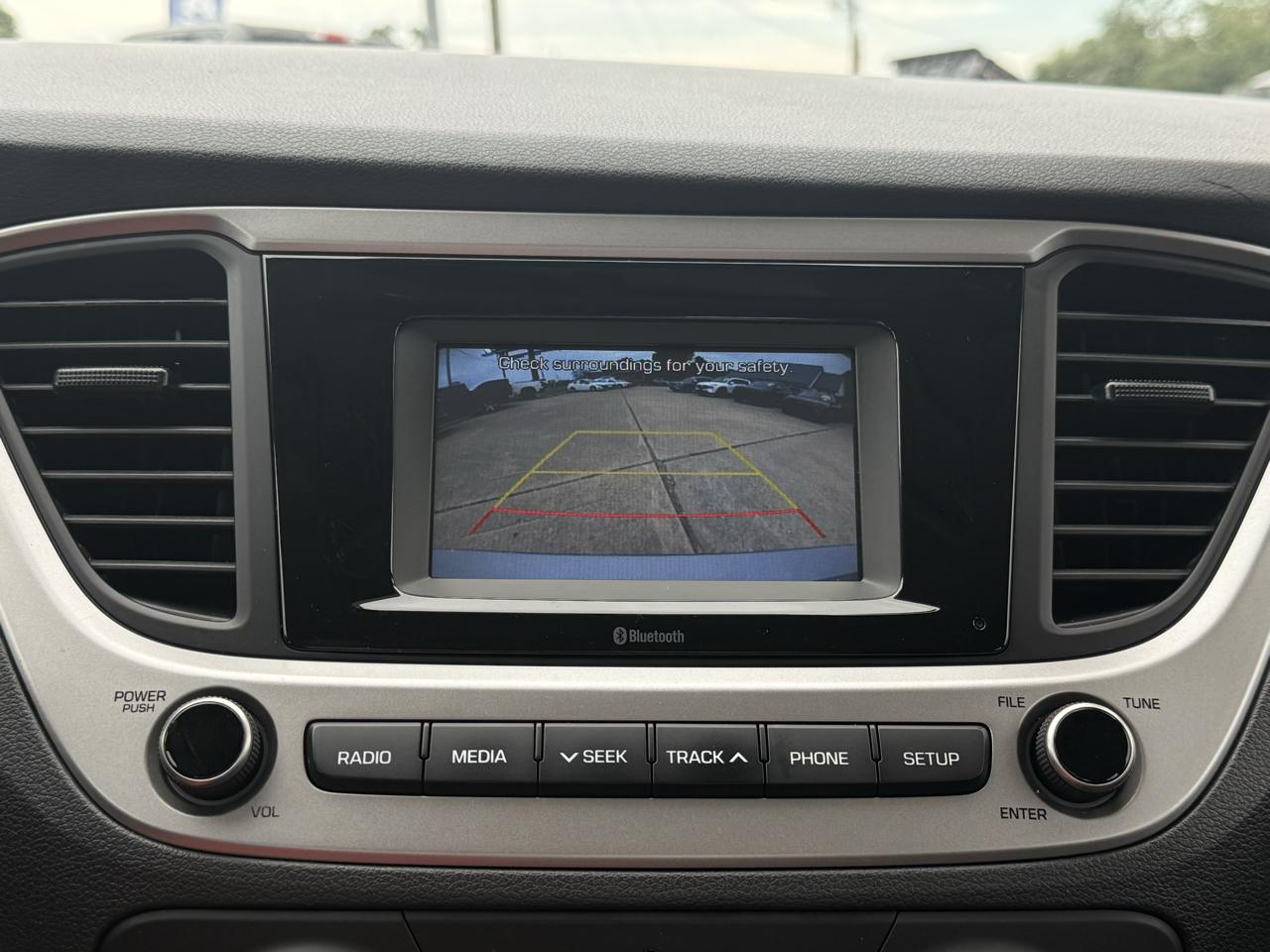 Hyundai Accent SE Sedan IVT 2021