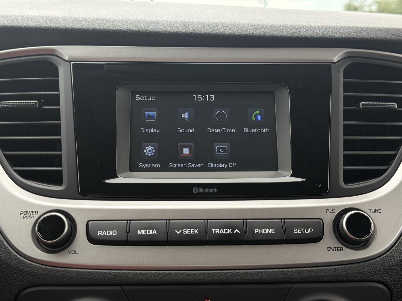 Hyundai Accent SE Sedan IVT 2021