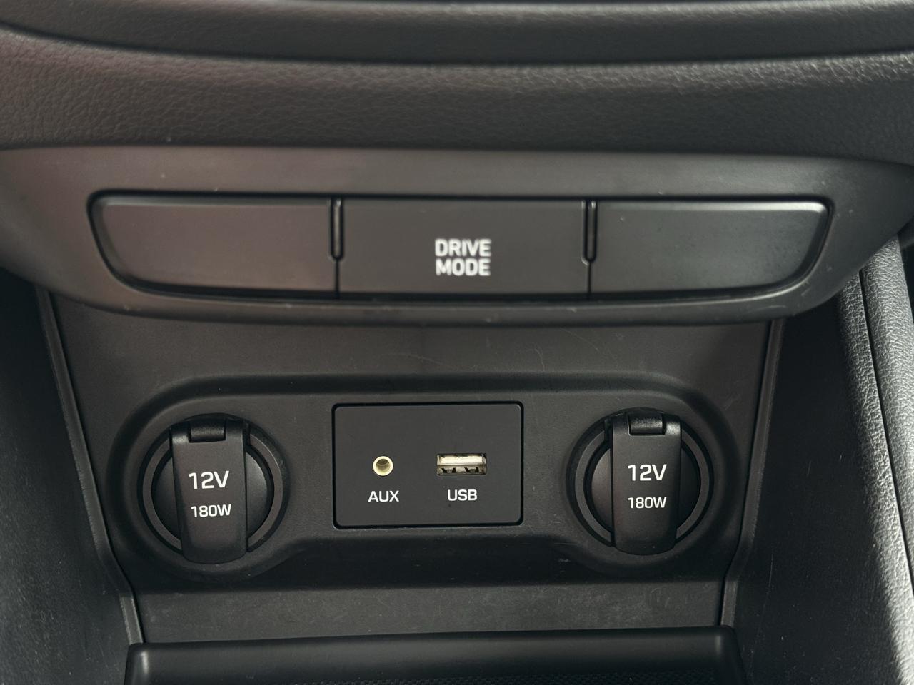 Hyundai Accent SE Sedan IVT 2021