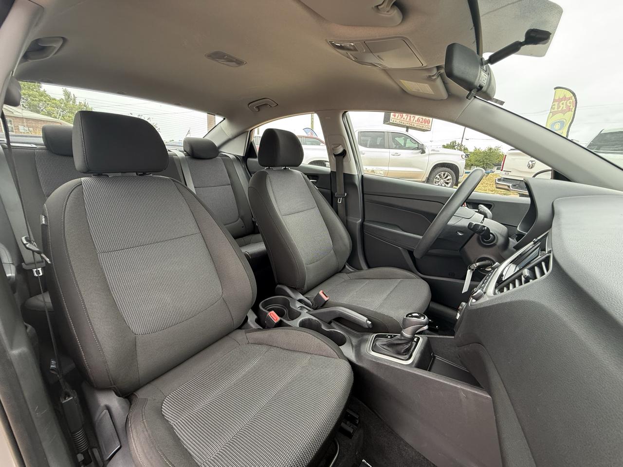 Hyundai Accent SE Sedan IVT 2021