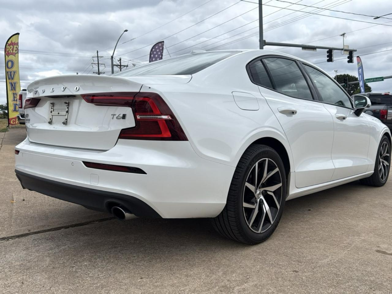 Volvo S60 T6 AWD Momentum 2020