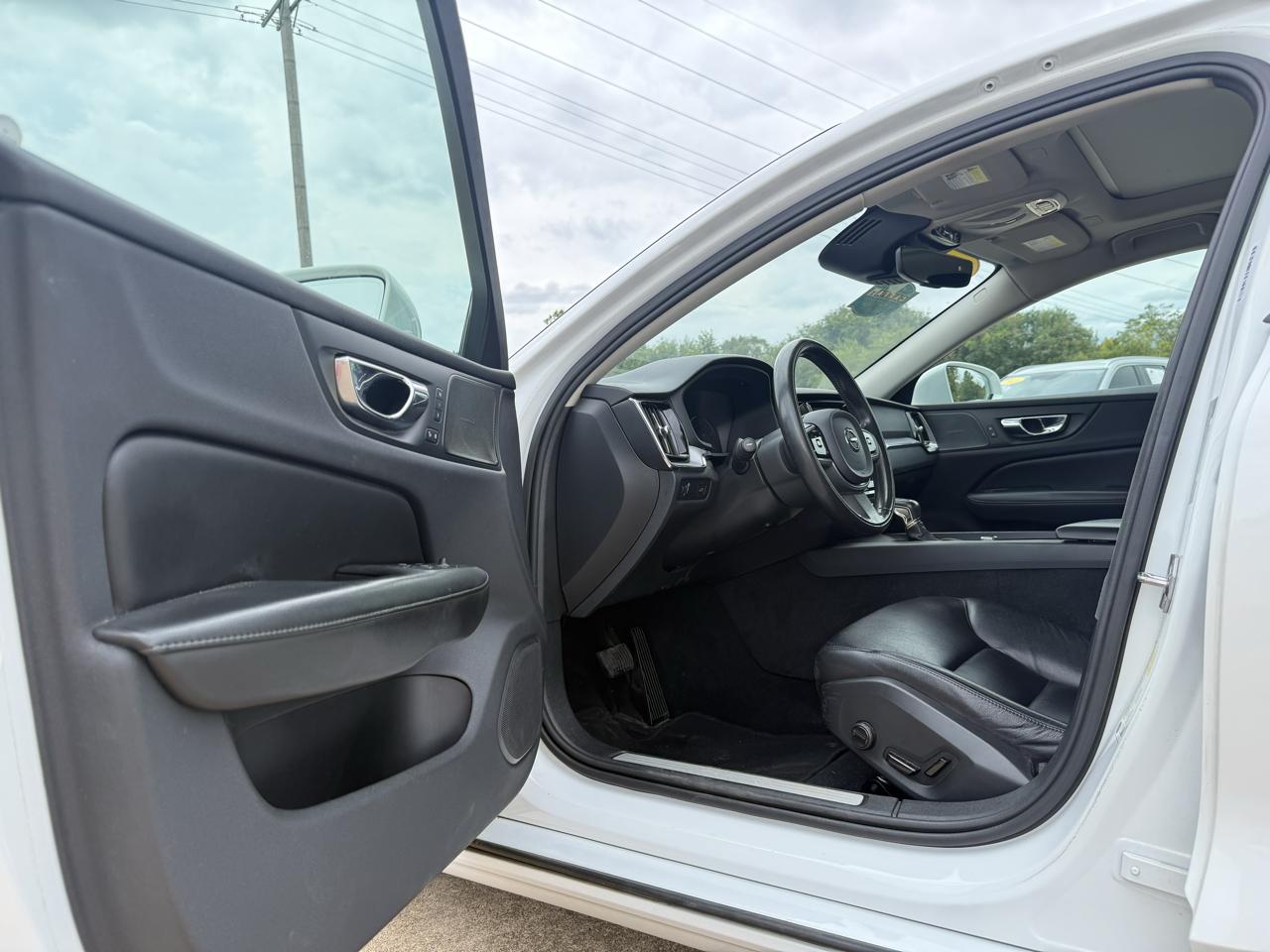 Volvo S60 T6 AWD Momentum 2020