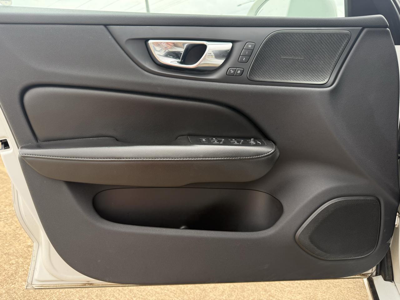 Volvo S60 T6 AWD Momentum 2020