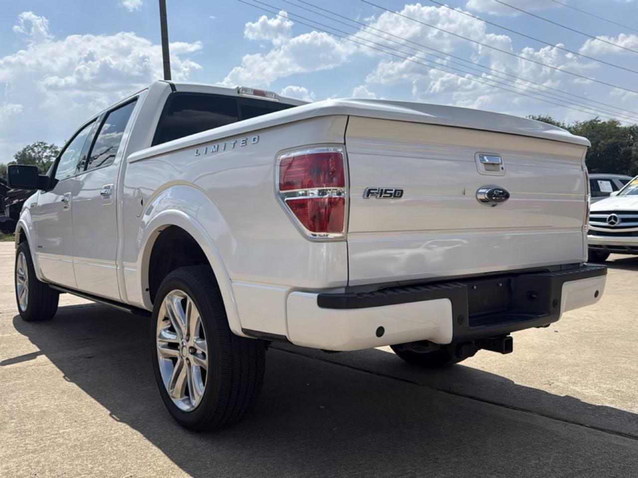 Ford F-150 4WD SuperCrew 145" XL 2014