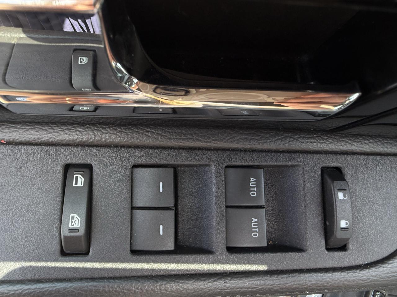 Ford F-150 4WD SuperCrew 145" XL 2014