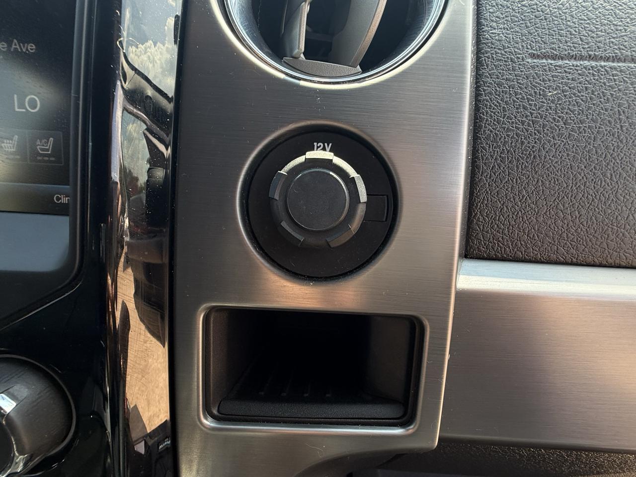 Ford F-150 4WD SuperCrew 145" XL 2014